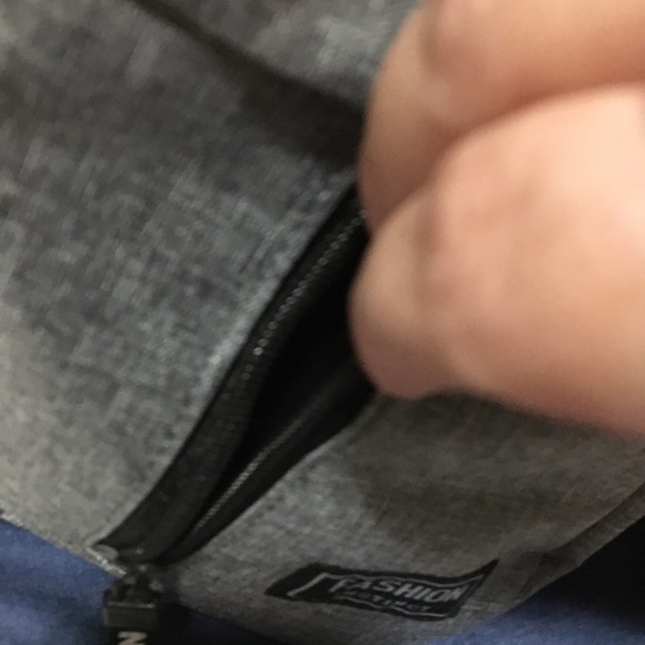 Gray Sport Sling Bag - Picture 3 of 4